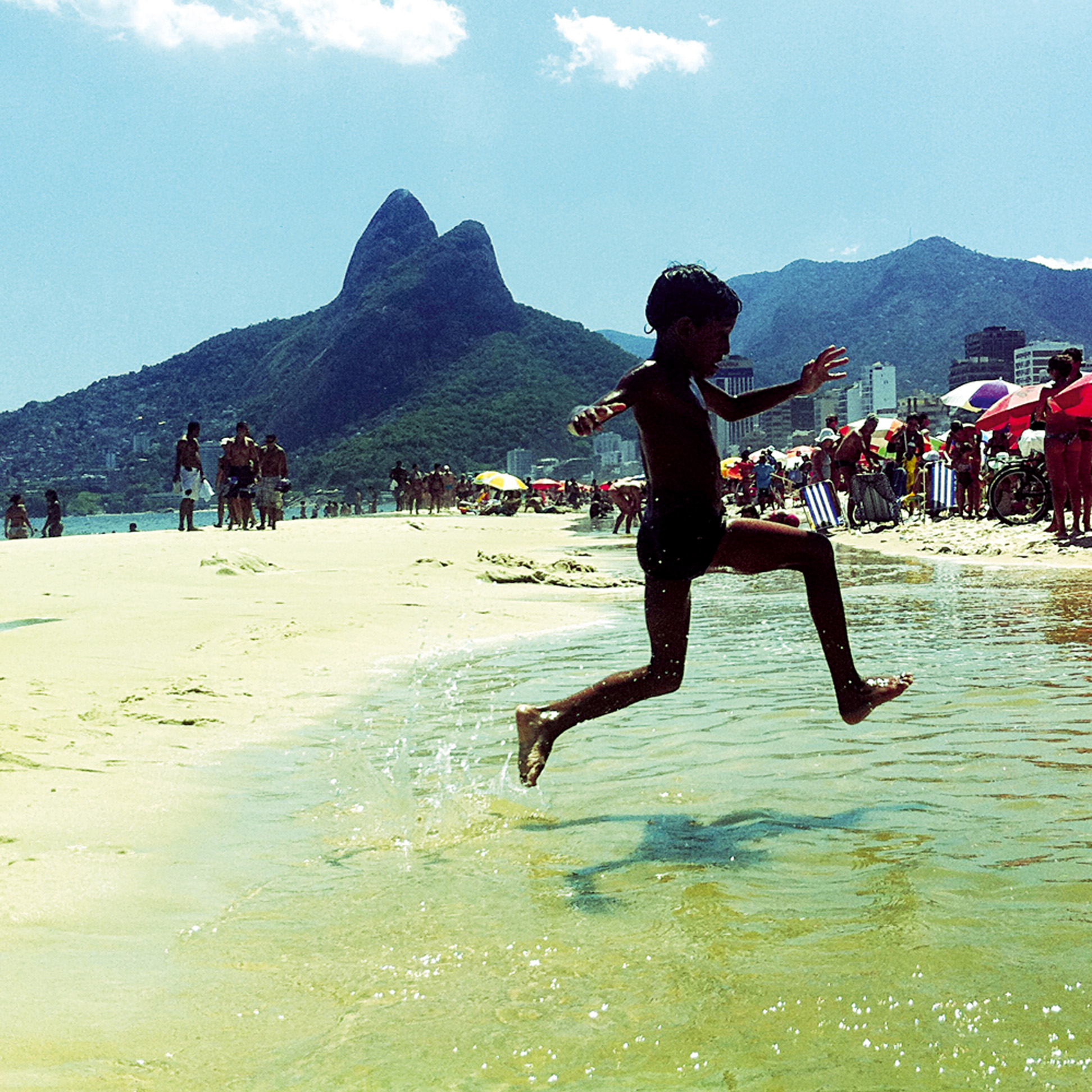 LEONARDO ERVILHA do Rio de Janeiro, RJ / Onde: Ipanema, Rio de Janeiro, RJ / 'Além do contato com a natureza, tem as meninas com pouca roupa'