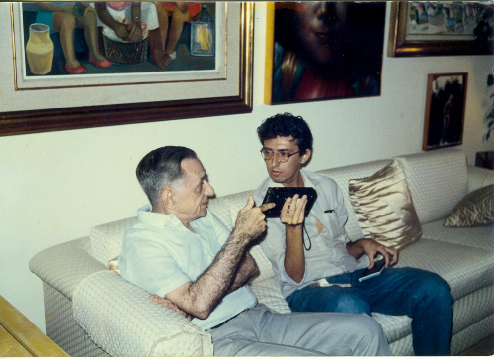 Entrevistando o poeta João Cabral de Melo Neto, em Recife, em 1981