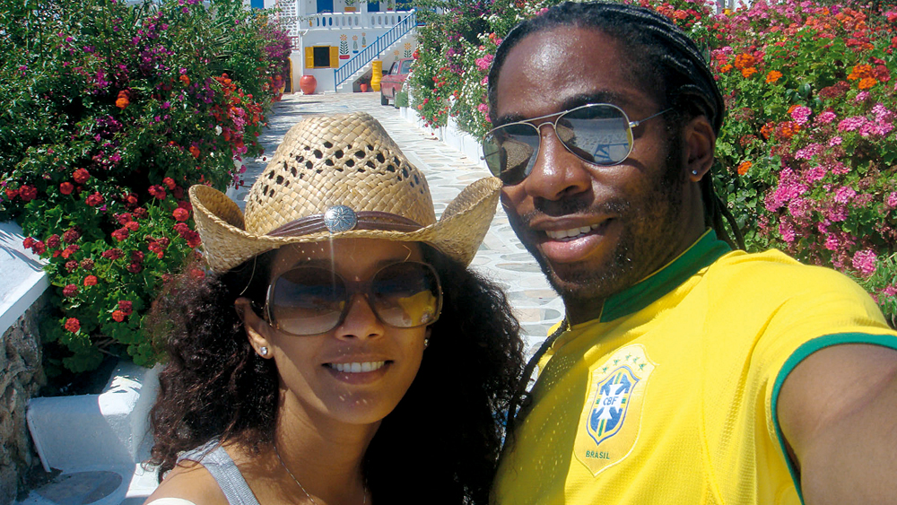 Com a mulher, Taís Araújo, durante a Copa de 2010