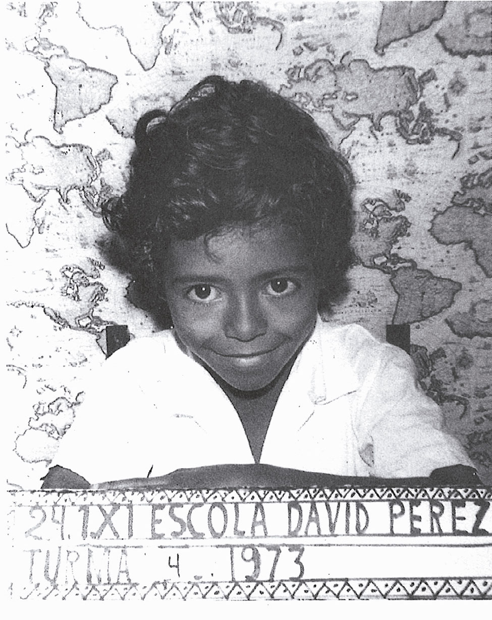 Rumo ao senado: aos 7 anos, na escola em Vila da Penha, bairro carioca onde nasceu