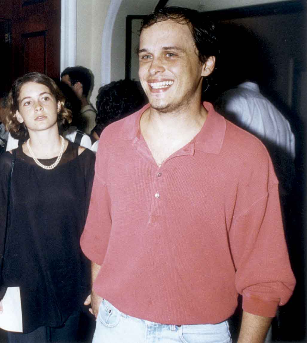 Com a ex-mulher Claudia Abreu em 1993;