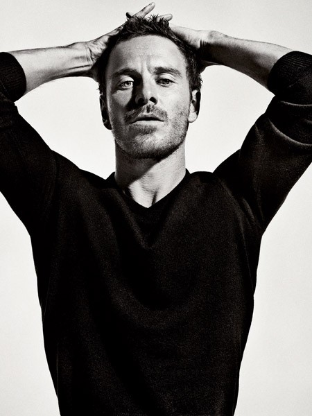 Fassbender de barba é covardia