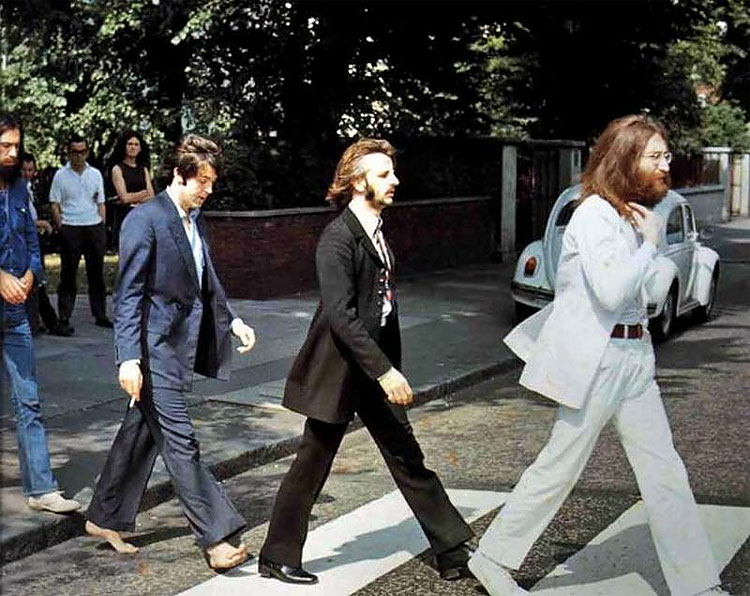 Os bastidores do ensaio que gerou a capa de Abbey Road, dos Beatles