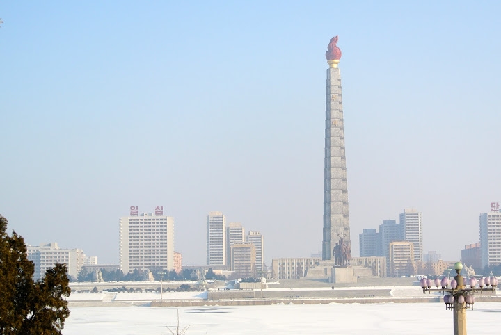 A torre Juche, no centro de Pyongyang