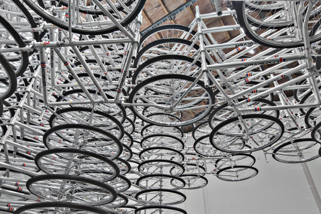 Stacked, instalação inédita do chinês Ai Weiwei