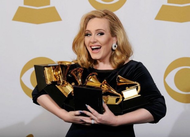 Adele e seus 6 Grammys