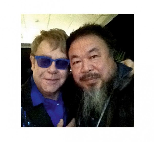 Elton John e Ai Weiwei na última passagem do cantor pela China