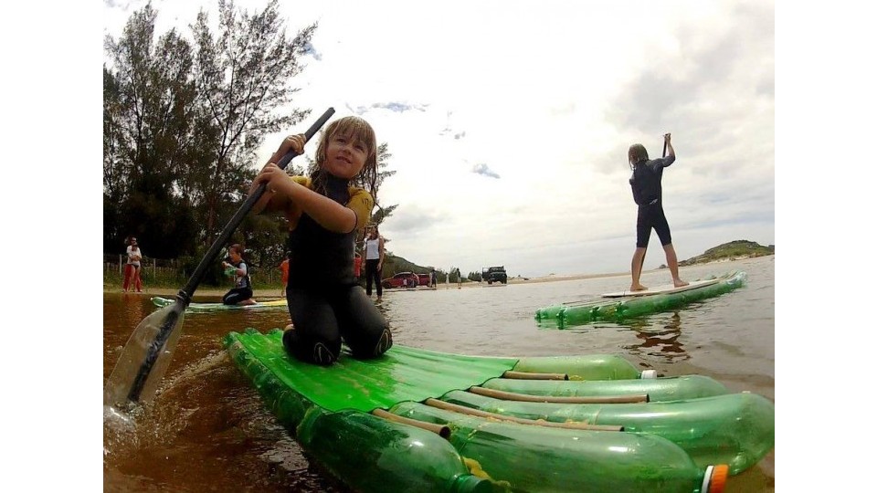 Projeto quer espalhar pranchas de surf ecológicas pelo país
