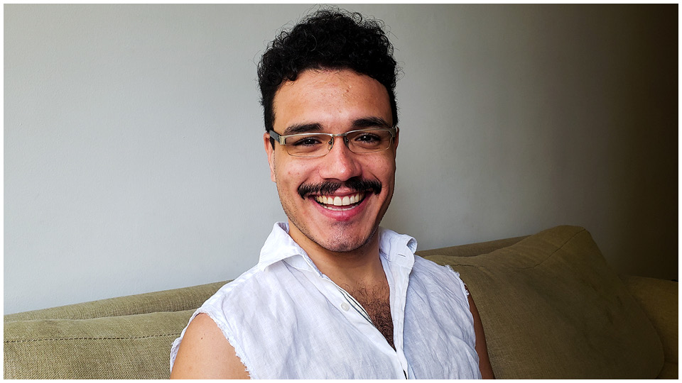 Ramon Fontes, mestre em cultura e sociedade, doutorando em literatura e cultura e pesquisador do Núcleo de Pesquisa e Extensão em Cultura e Sexualidade (NuCuS), da UFBA