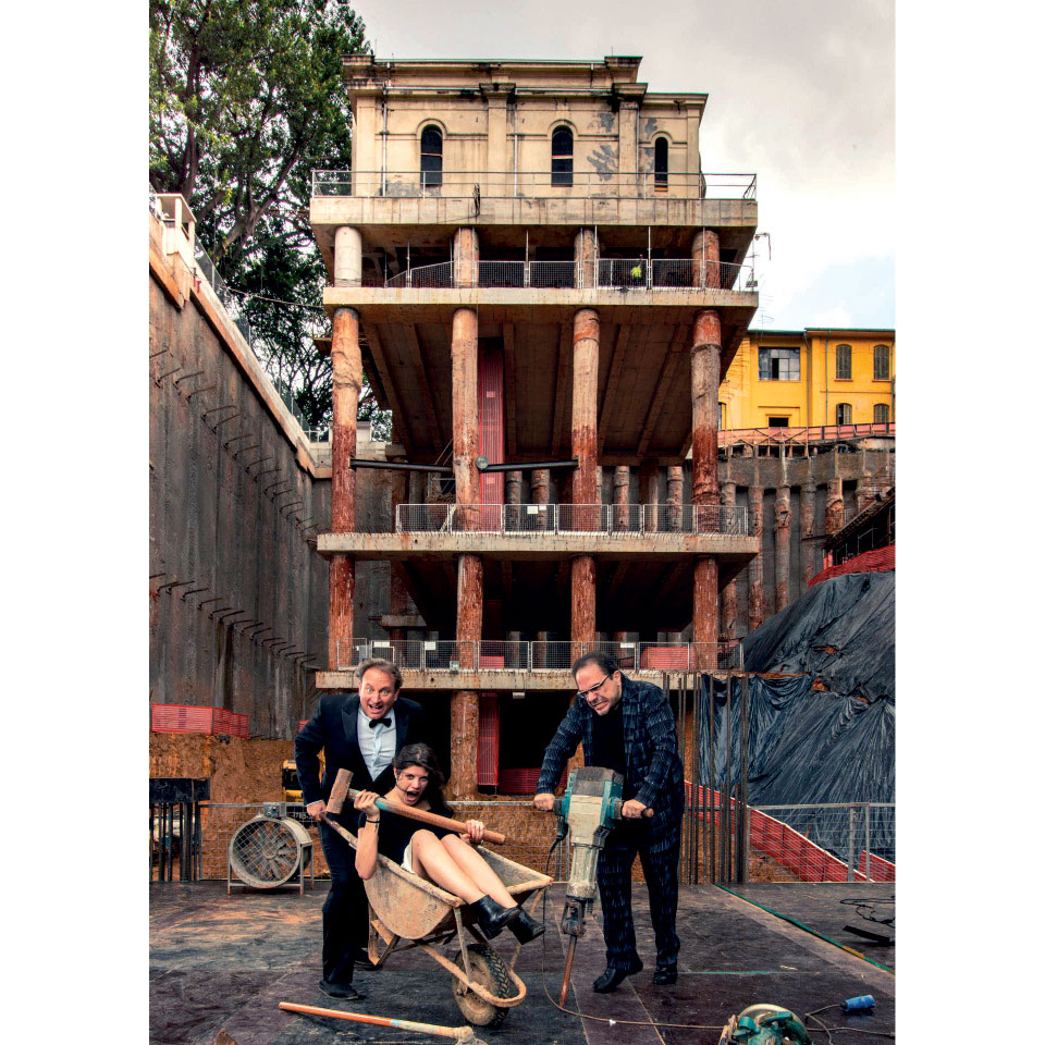 Com Alex Allard e Tarsila Riso, nas obras da Cidade Matarazzo, que abrigará, em 2021, o centro cultural Casa Bradesco da Criatividade, com curadoria de Marcello Dantas