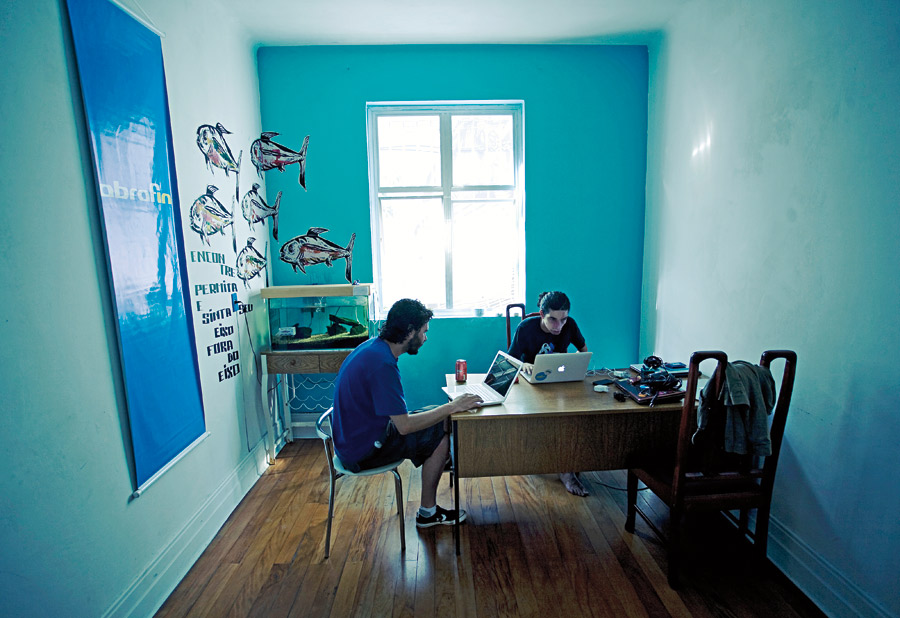 Talles e Capilé na “Casa Civil” do Fora do Eixo