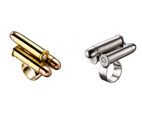 E a Bullet Girl, não conhece? As jóias dessa marca também são bastante fora do convencional, e um tanto quanto violentinhos. As balas sãopra usa rnos dedos, e tem em dourado e prateado - sempre com pedrinhas de brilhante