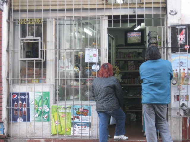 Qualquer televisão de kiosco é evento