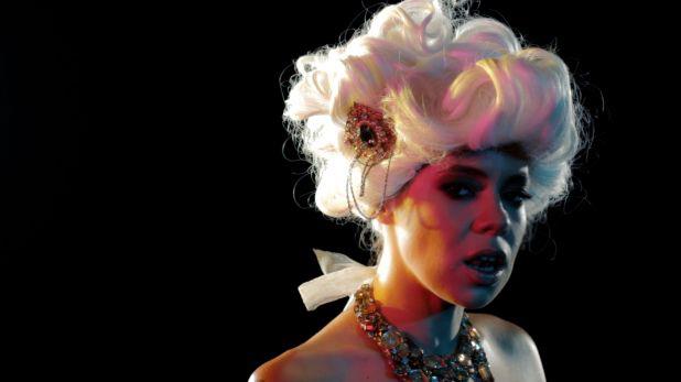 Lurdez da Luz no clipe de