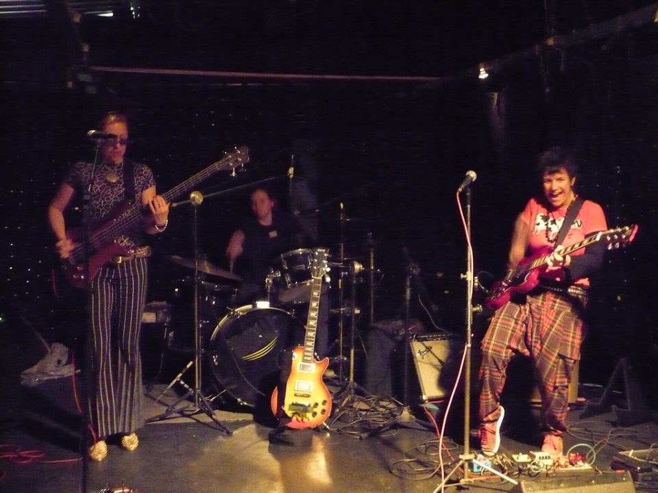 As Mercenárias deram início à noite