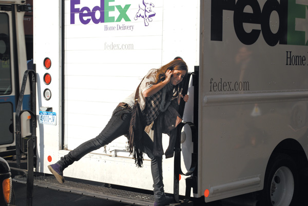 Carona no caminhão do Fedex