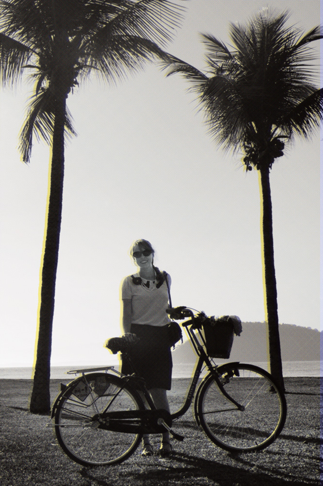 A jornalista Aline Souza, que organiza a Tweed Ride carioca