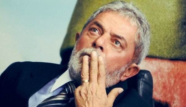 Um dedo de discórdia