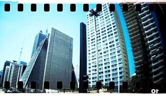 Fachada da loja Lomography Rio