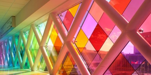 Escala (de cores) no Aeroporto de Miami