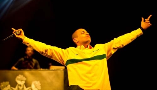 Projota lança novo clipe