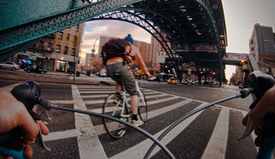 Pelos olhos da magrela