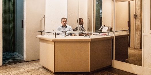 Solidão dá dinheiro