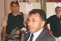 Odilon não se cala mesmo sob ameaças de morte