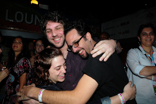 abraço dos vencedores