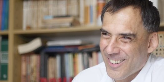 Arnaldo Antunes, Tati Bernardi e relacionamento virtual