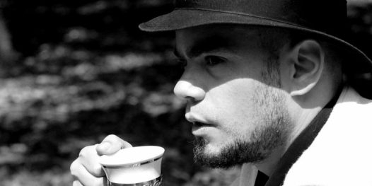 Cedo, sentado e grátis