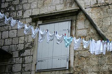 Sem dinheiro e sem calcinha