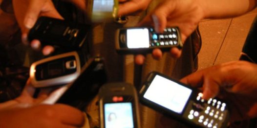 Sete nova-iorquinas e um iPhone