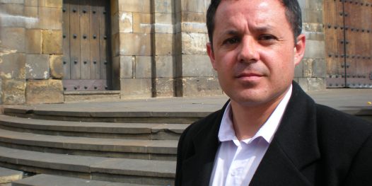 Contra a bactéria do populismo