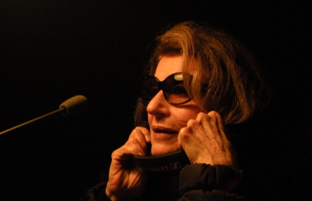 A consultora de moda Costanza Pascolato nos estúdios da Trip FM