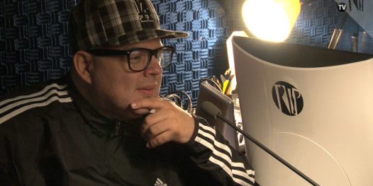 DJ Zé Pedro e Julian Assange