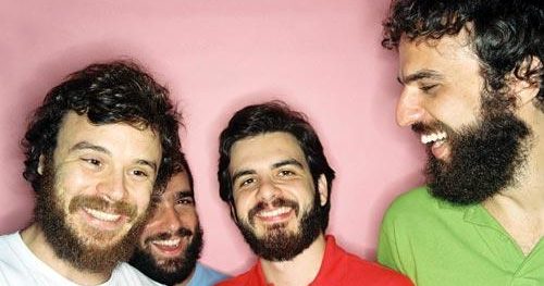 Los Hermanos reunidos