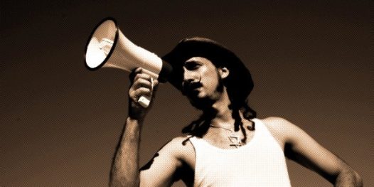 Simja Dujov toca hoje no Le Bar