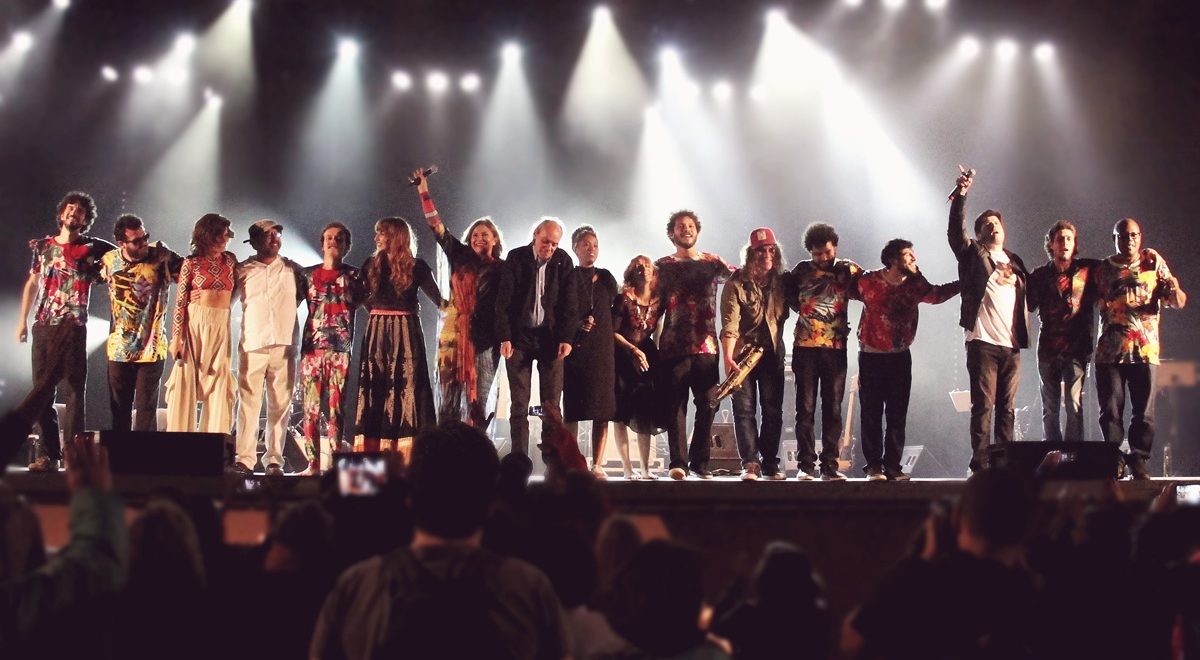 Uma celebração aos 50 anos de Caê