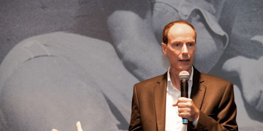 Luiz Hanns fala sobre casamento na Casa Tpm 2013