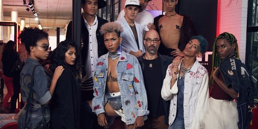 Resistir, persistir, existir