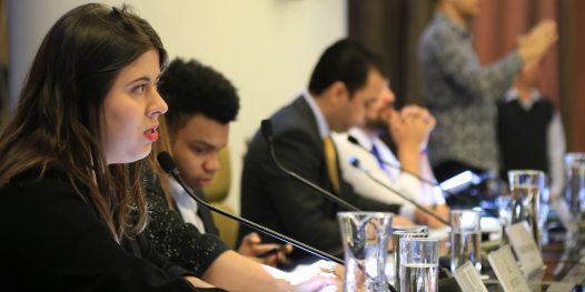 No seu lugar, mocinha