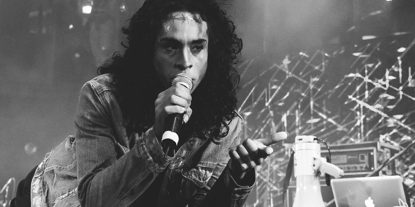 Linn da Quebrada leva seu Pajubá para a Europa