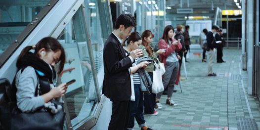 Gerações de distraídos