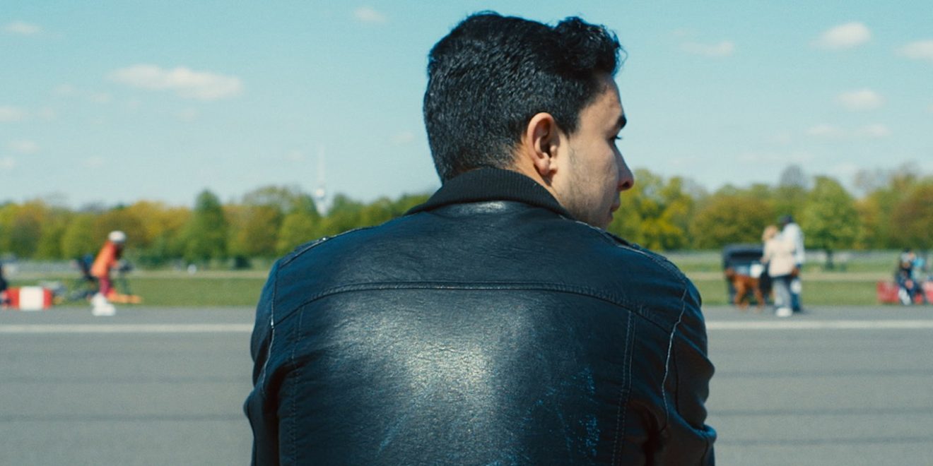 Karim Aïnouz lança o premiado documentário Aeroporto Central