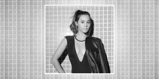 O home office de Thati Lopes, do Porta dos Fundos