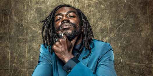 Jonathan Azevedo fala de desigualdade, racismo e paternidade